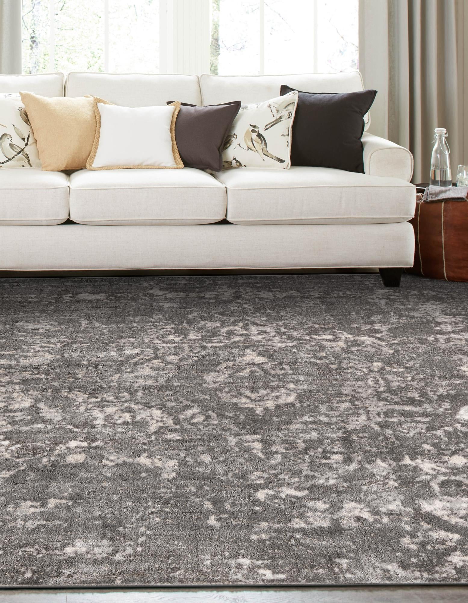 Gray 4' Square Stain-Resistant Synthetic Indoor Rug