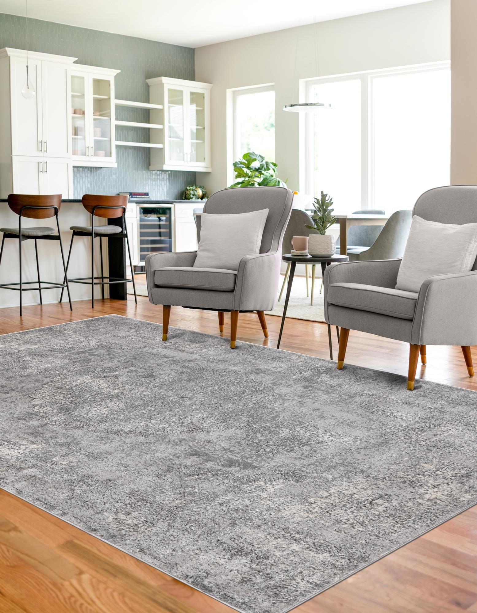Elegant Light Gray Medallion 7'x10' Rectangular Indoor Rug