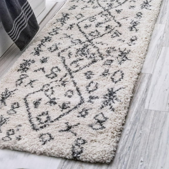 Unique Loom Rabat Shag Collection Area Rug - Tribal (2' 7" x 6' 1" Runner Pure Ivory/Gray)