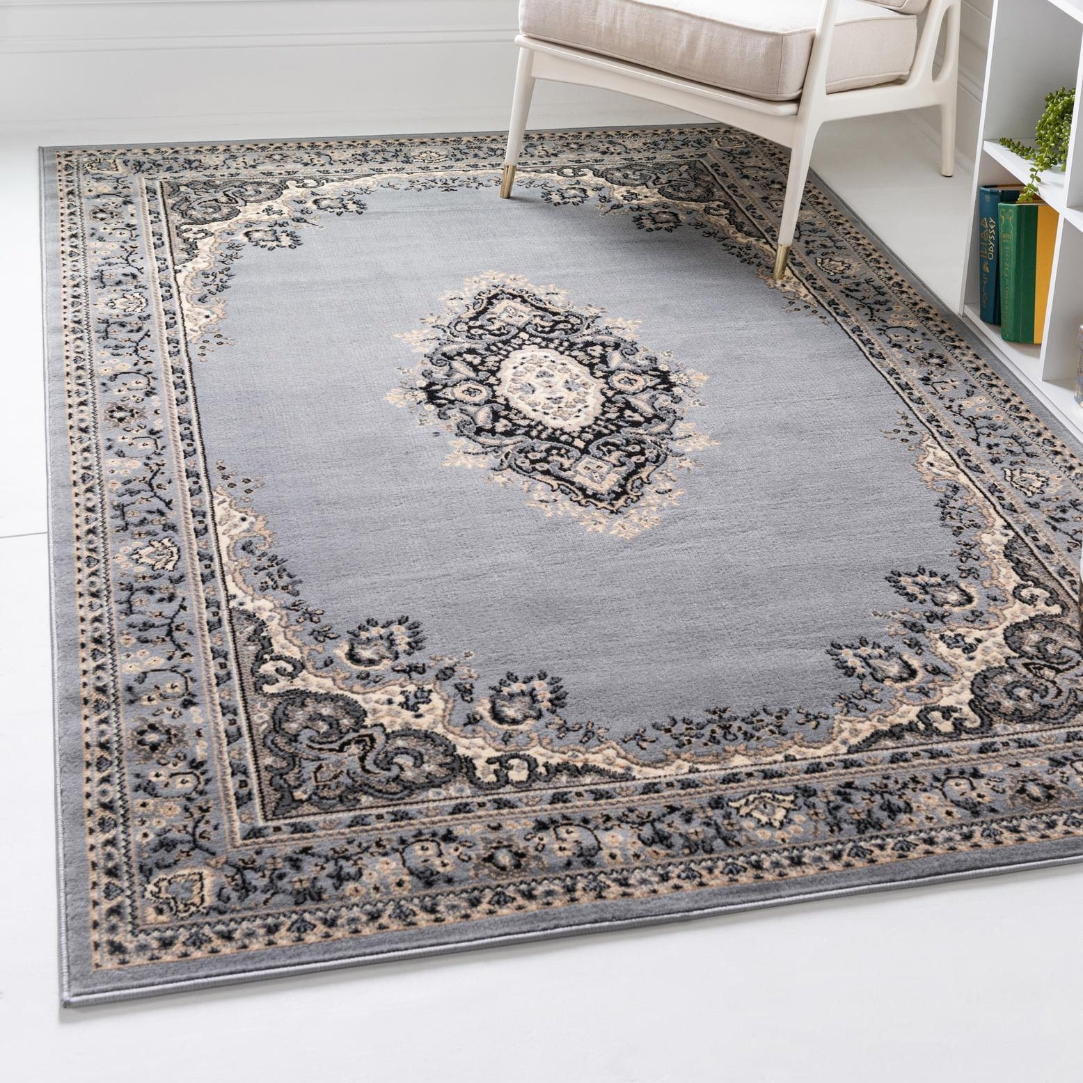 Amaya Gray Medallion 4' x 6' Easy-Care Synthetic Rug