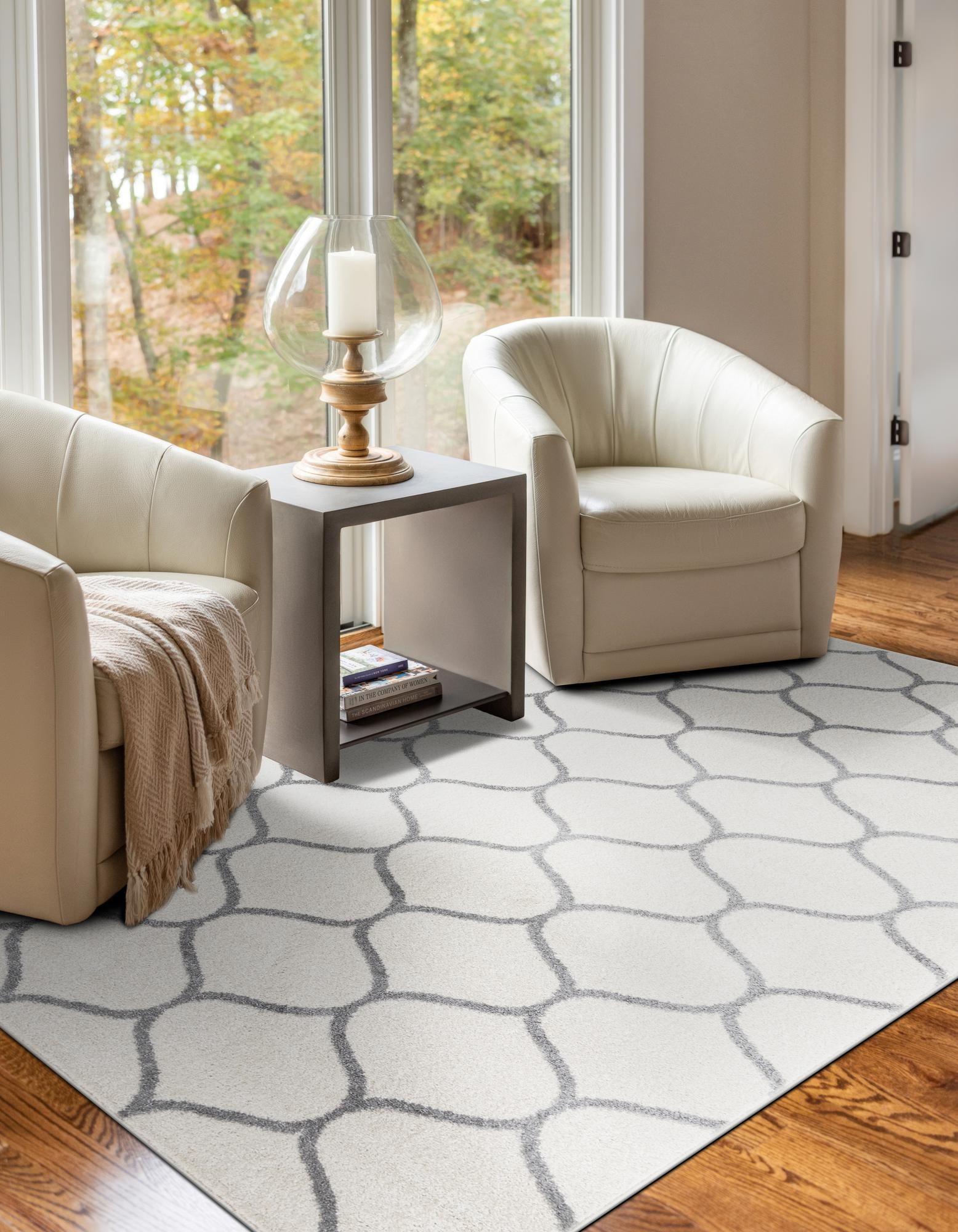 Ivory Trellis 3'3"x5'3" Synthetic Rectangular Rug for Indoor Use