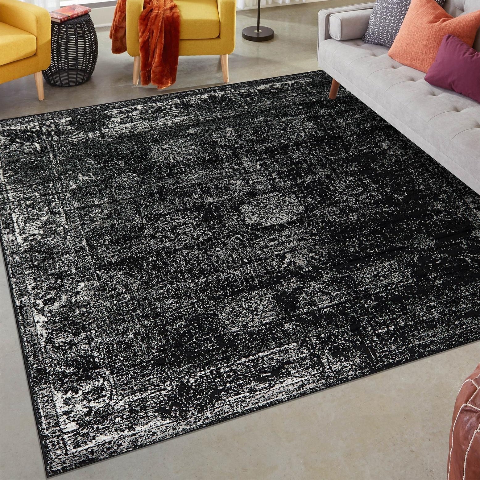 Reversible Medallion Square Indoor Rug in Black - Stain-Resistant Synthetic