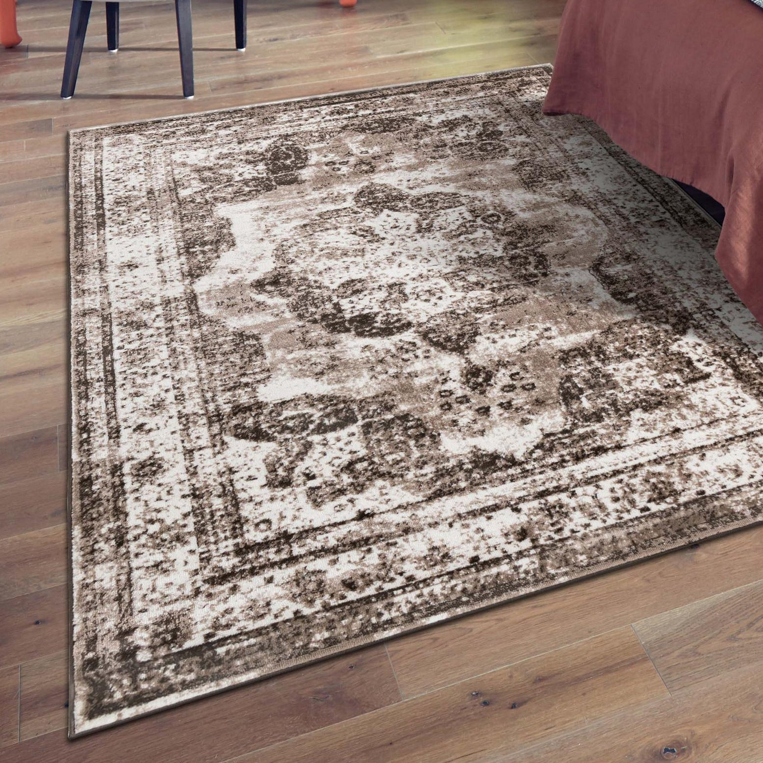Sofia Collection 6' x 9' Light Brown Synthetic Area Rug