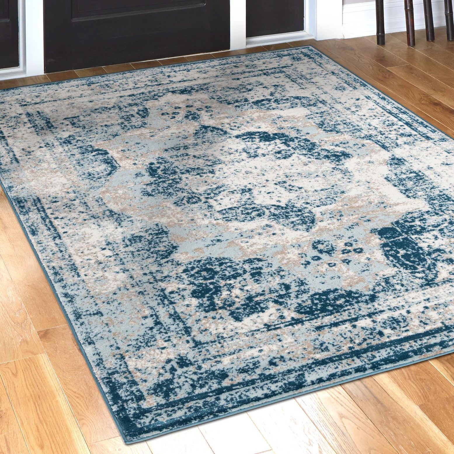Sofia 9' x 12' Blue and Off-White Rectangular Area Rug