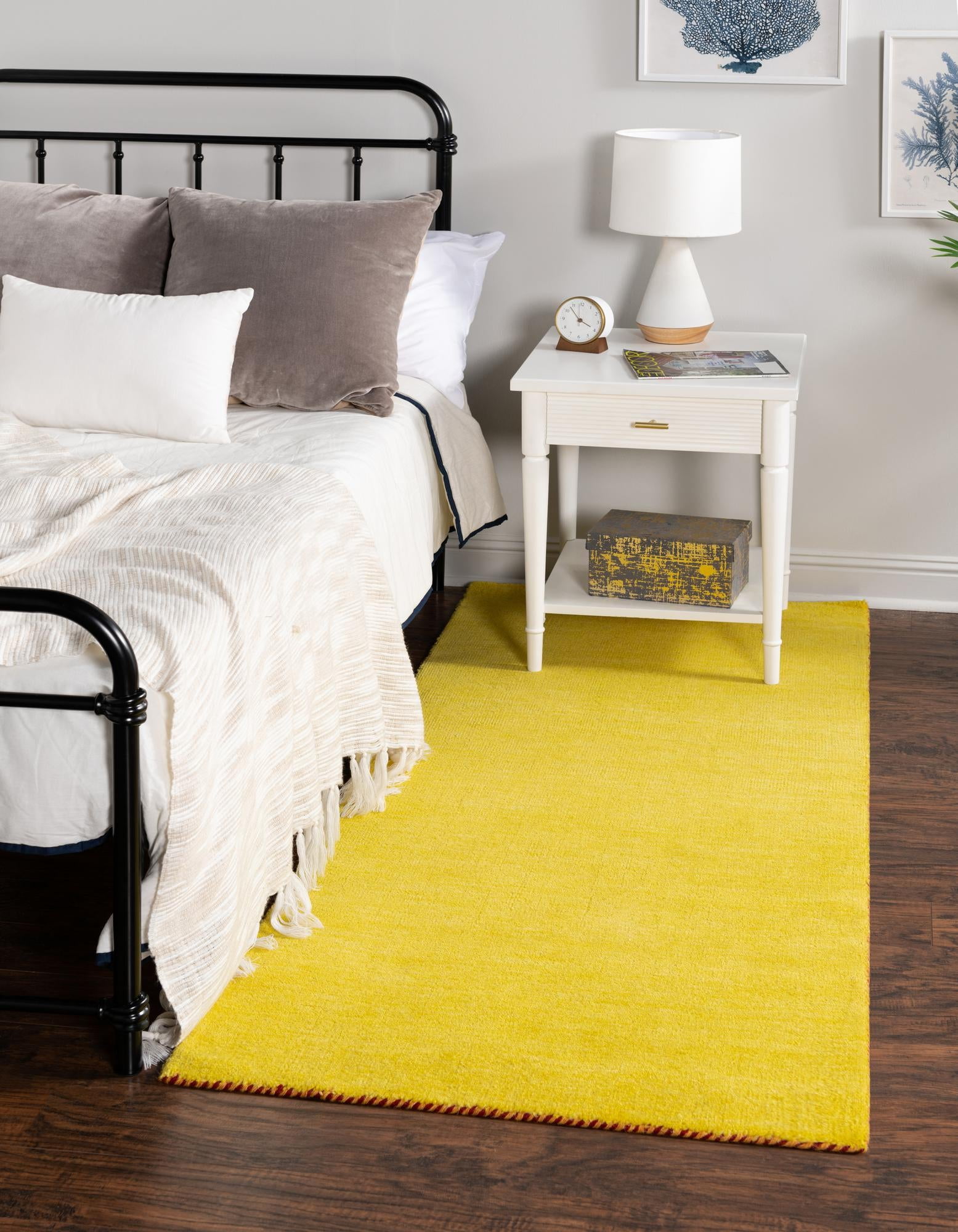 Handmade Yellow Wool Runner Rug, 2' 7" x 6' 7"