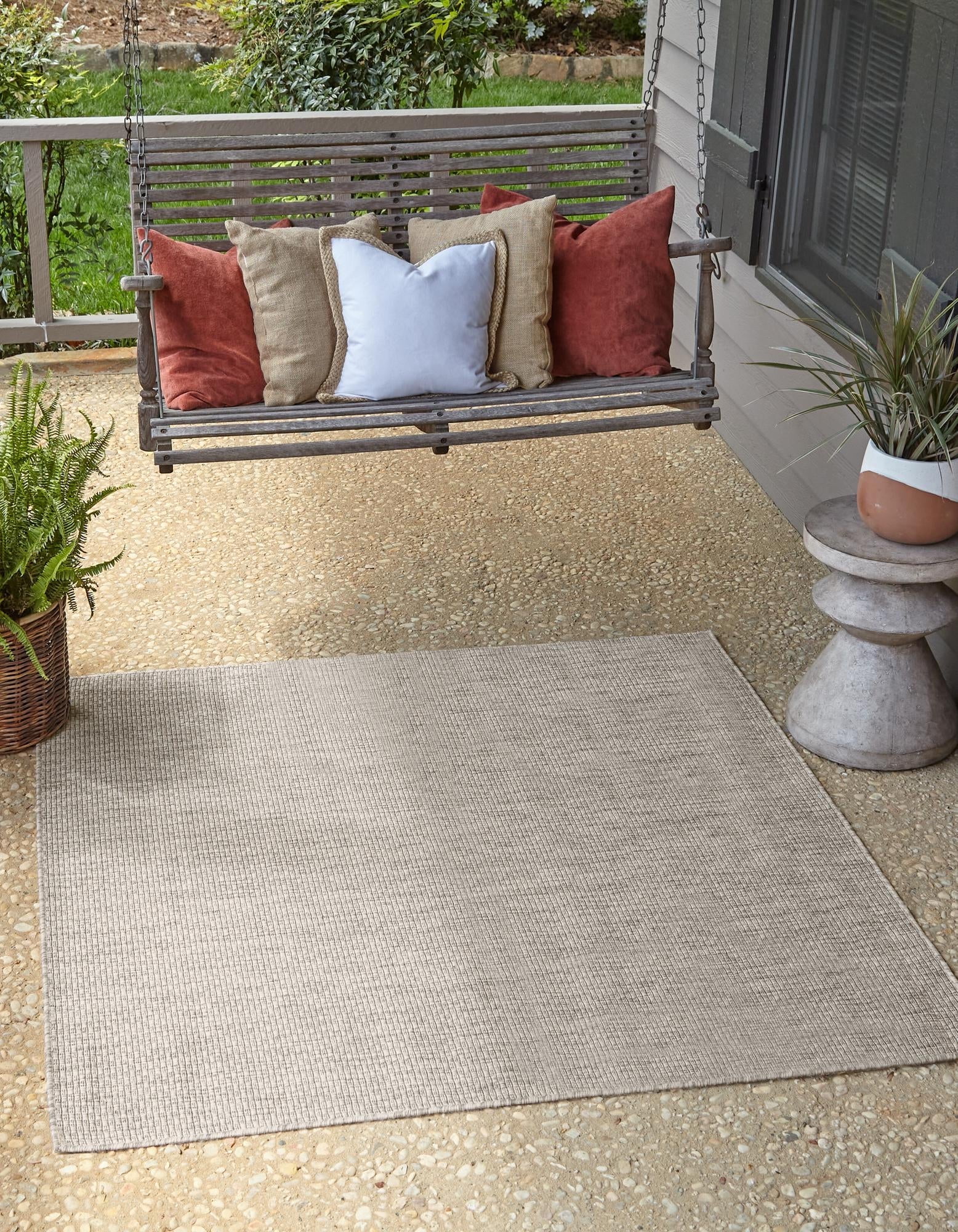 Unique Loom Outdoor Solid Collection Area Rug (5' Square Light Gray