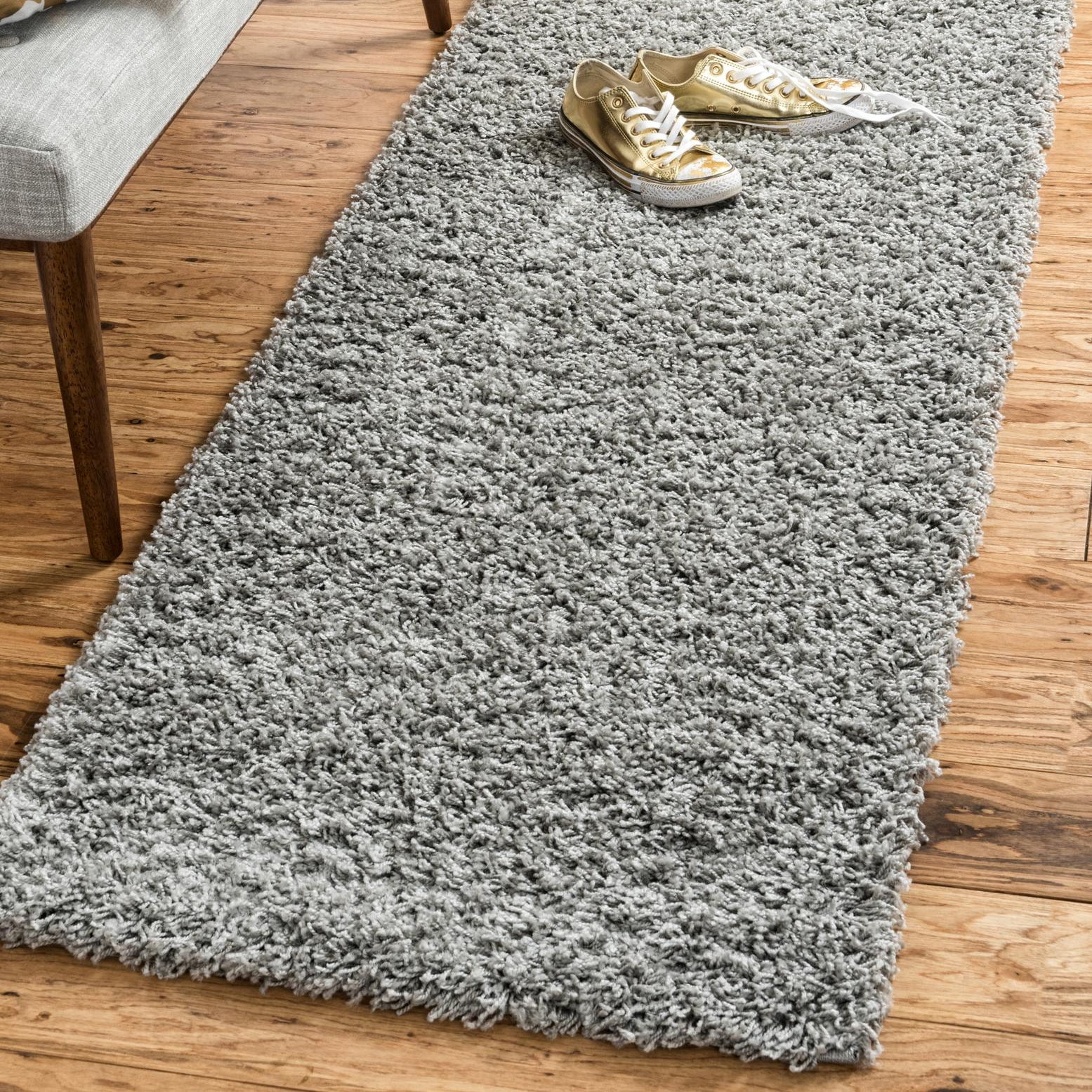 Cloud Gray Synthetic Shag Runner Rug 2' 6" x 10' - Stain-Resistant, Easy Care