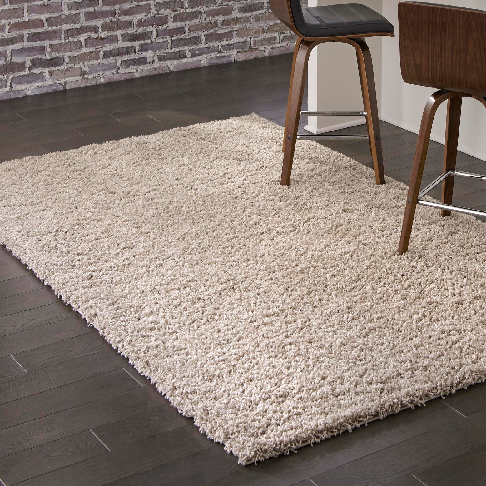 Luxurious Blue Shag 4' x 6' Rectangular Easy-Care Area Rug