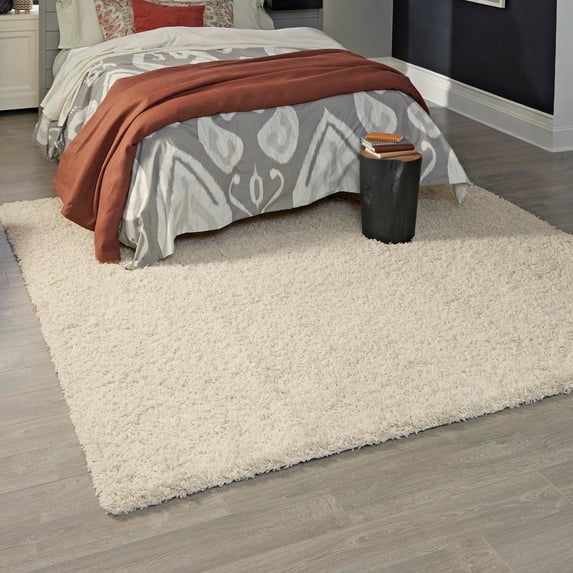 Unique Loom Solid Shag Collection Area Rug (7' 10" Square Pure Ivory)
