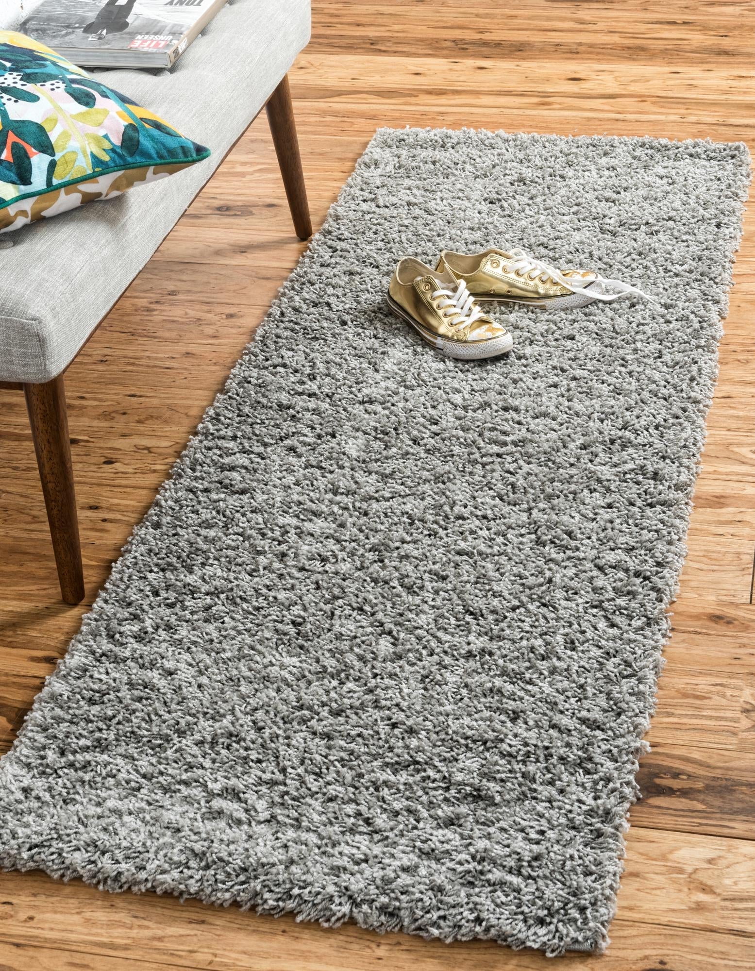 Cloud Gray Synthetic Shag Runner Rug 2' 6" x 10' - Stain-Resistant, Easy Care