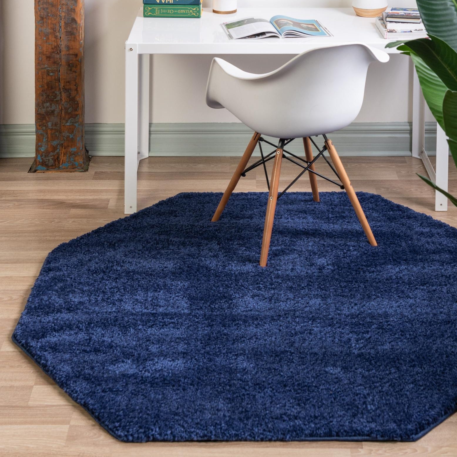 Navy Blue Octagon Shag Synthetic Indoor Rug