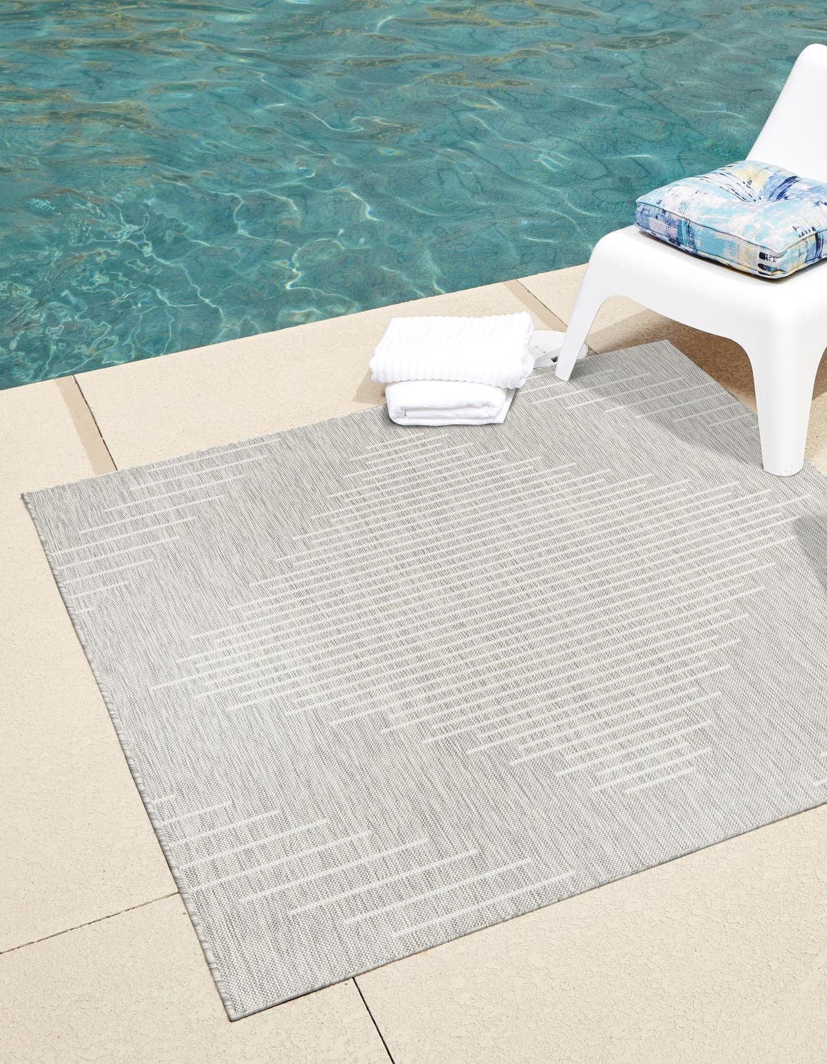 Gray Square Synthetic Outdoor Washable Area Rug