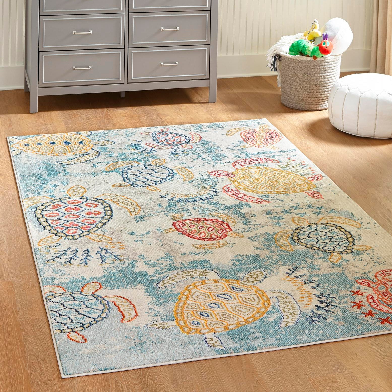 Coastal Sea Turtle Blue and Beige 4' x 6' Rug