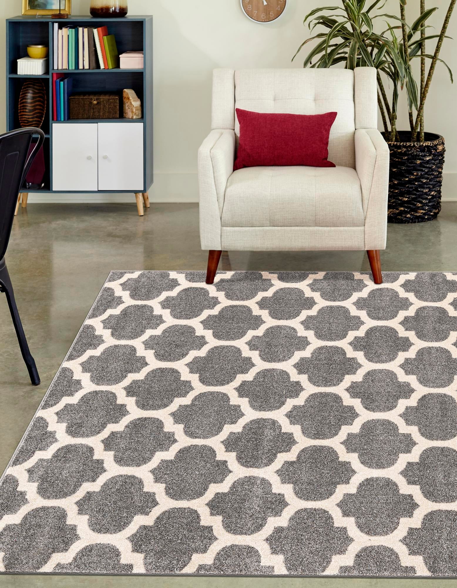 Dark Gray and Beige Trellis Synthetic Area Rug