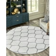 thumbnail image 1 of Unique Loom Trellis Frieze Collection Area Rug - Rounded (4' 1" Round Ivory/Gray), 1 of 7