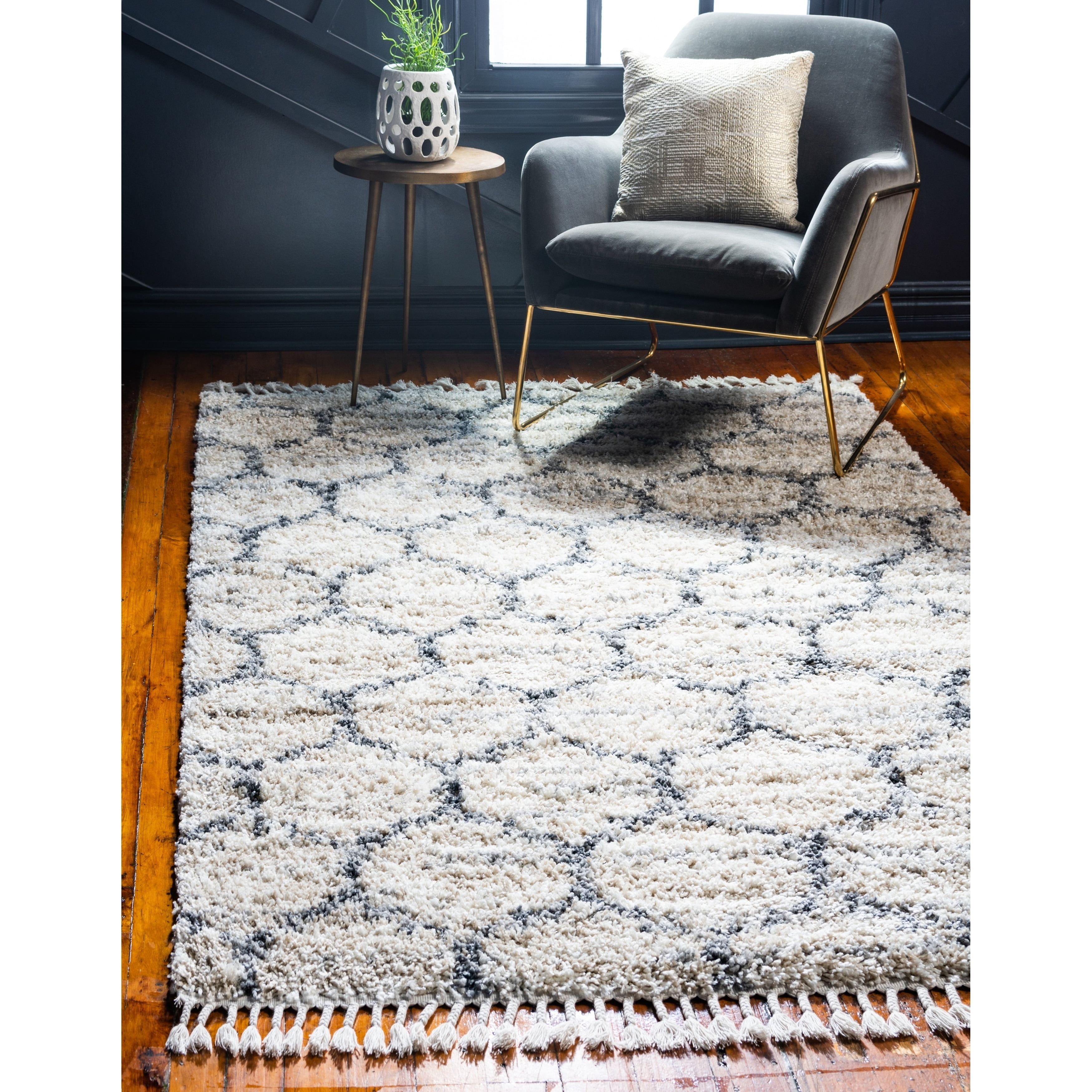 Elevated Comfort Geometric Beige 8' x 10' Braided Shag Rug