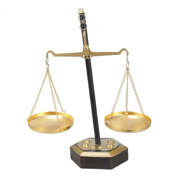Unique Metal Justice Scale Ornament Antique Balance Scale Sculpture for Enhancing Living Room and Workspaces Ambiances