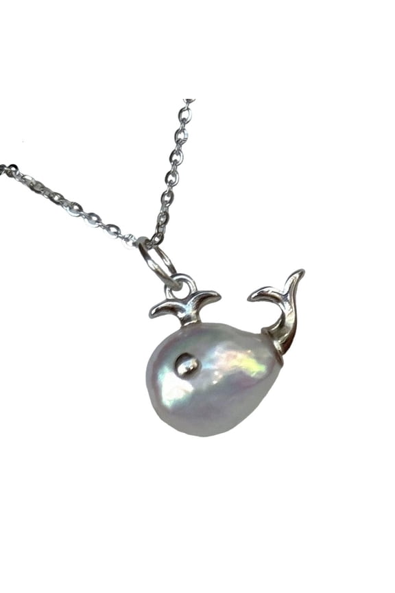 Unique Ocean Inspire Whale Pendant Necklace Jewelry Gifts for Women and Men