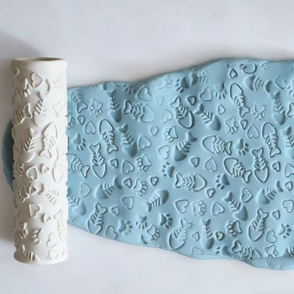 Unique fishbone heart-shaped paw print texture roller | Creative plastic embossing tool | A must-have for home decoration and ceramics
