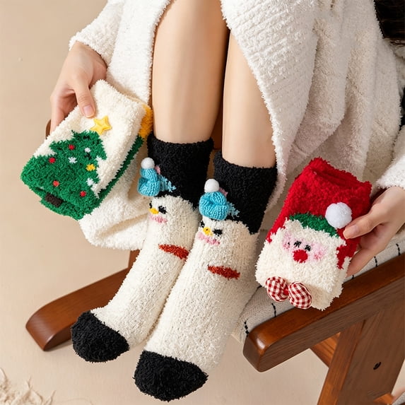 Unisex 3D Reindeer Christmas Fuzzy Mid‑Calf Socks for Men & Women, Soft Coral Fleece Festive Holiday Decor Socks, Warm Thermal Plush Cozy Indoor Sleep Socks