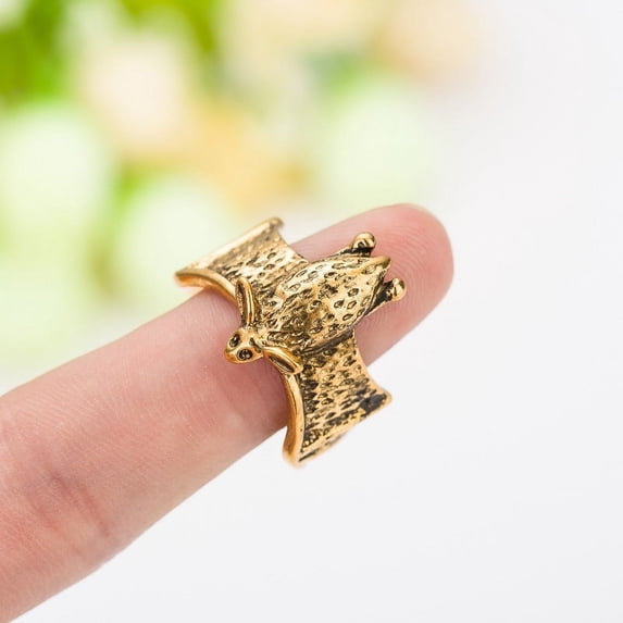 Unisex Bat Ring: Animal Shape Alloy Fashion Ring, Electroplated Finish, Birthday Gift, National Tide, Metal Accessory