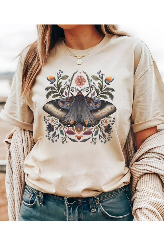 Unisex Butterfly moth hoodie Shirt Boho shirt floral Schmetterling shirt goth shirt Boho clothing Cottegecore Vintage Tee Trendy shirt