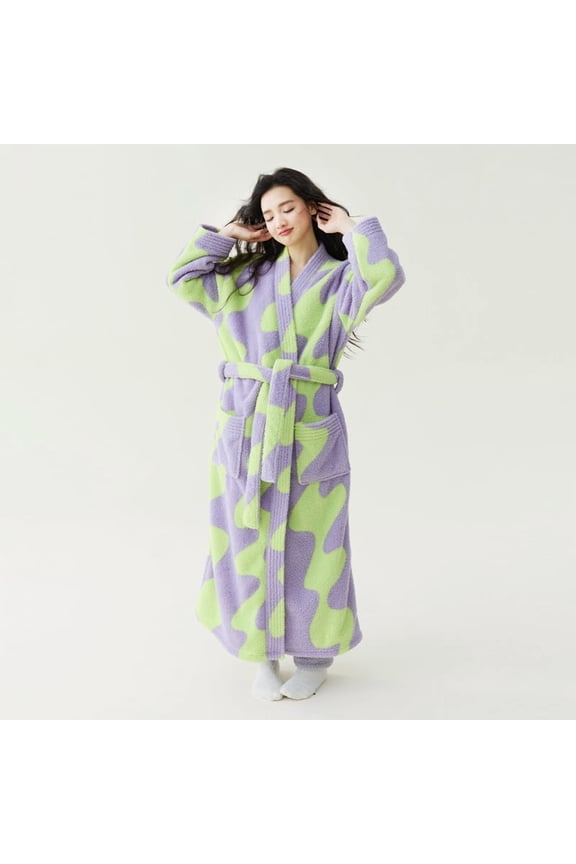 Unisex Coral Fleece Long Bathrobe – Thickened Winter Couple’s Robe Pajamas