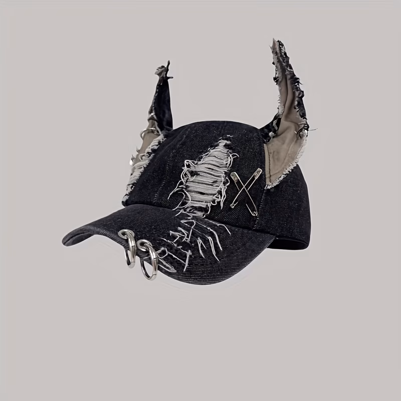 Unisex Distressed Tear-Ear Baseball Cap Versatile Street Style Duckbill Hat for Spring/Autumn Casual Wear