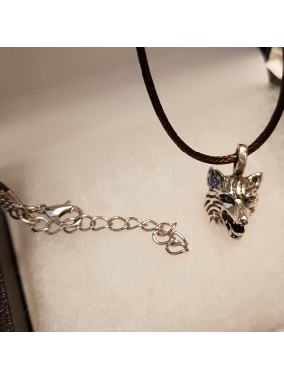 Unisex Fine Silver Wolf Necklace Wolf Spirit Animal Pendant on Genuine 925 Sterling Silver.