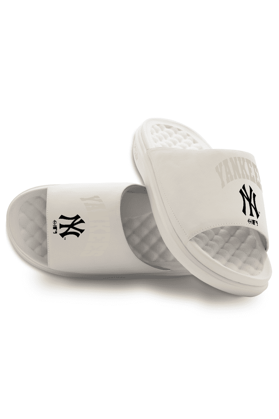 Unisex ISlide Cream New York Yankees Tonal Pop Motive Slide Sandals