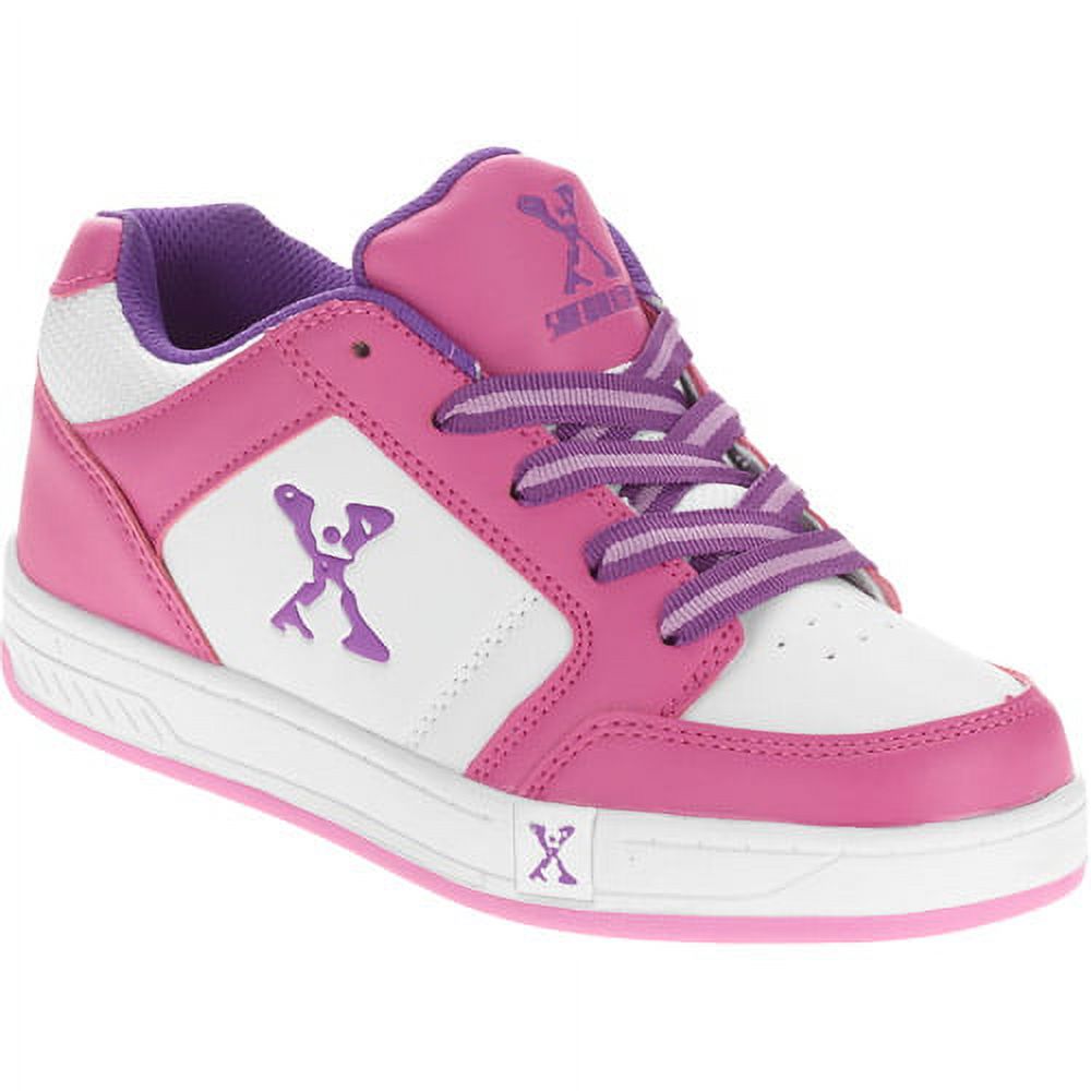 Unisex Male or Female Kids Sidewalk Sports Street Wheeled Skate Shoe Sizes 1-6 - image 1 of 5