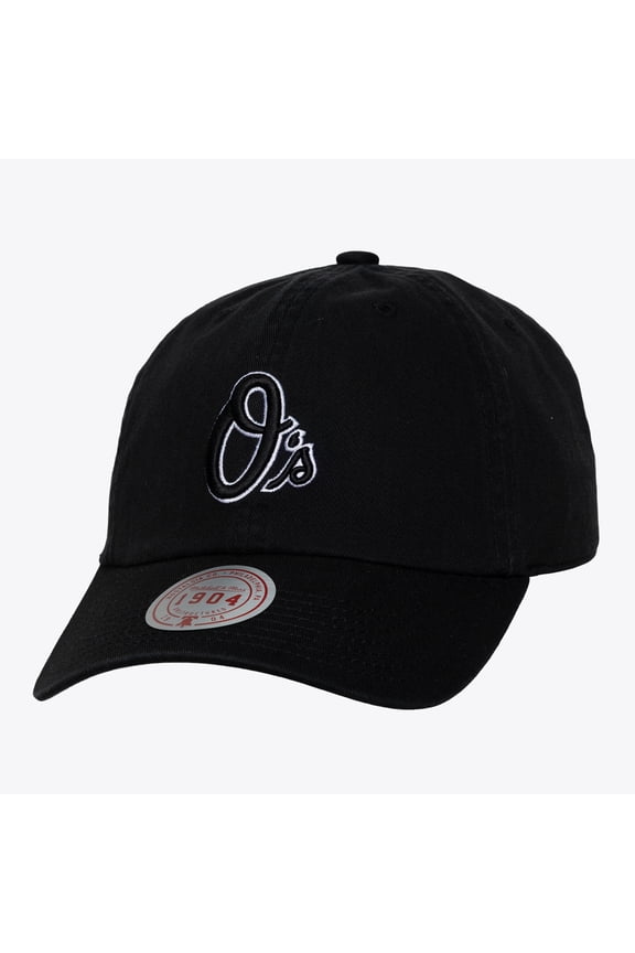 Unisex Mitchell & Ness Black & White Baltimore Orioles 1904 Strapback Adjustable Hat