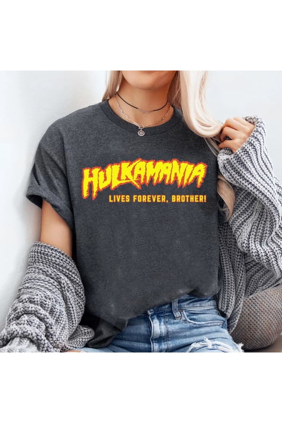 Unisex RIP Hulk Hogan 1953-2025, Hulkamania Lives Forever T-Shirt, Sizes S-5XL, Tbun