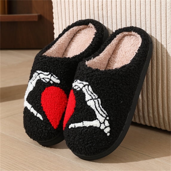 Unisex Skeleton Hand Heart Plush Mule Slippers, Halloween Gothic Closed Toe House Slippers, Teddy Fleece Thick Non-Slip Sole Warm Fluffy Indoor Bedroom Slippers