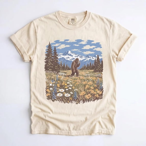 Unisex Vintage Sasquatch Bigfoot Graphic T-Shirt, Funny Cryptid Forest Tee, Mythical Creature Lover Gift