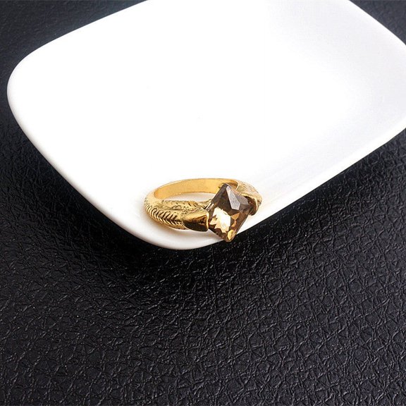 Unisex Zinc Alloy Geometric Ring: A Unique and Stylish Memorial Keepsake Gift Accessory