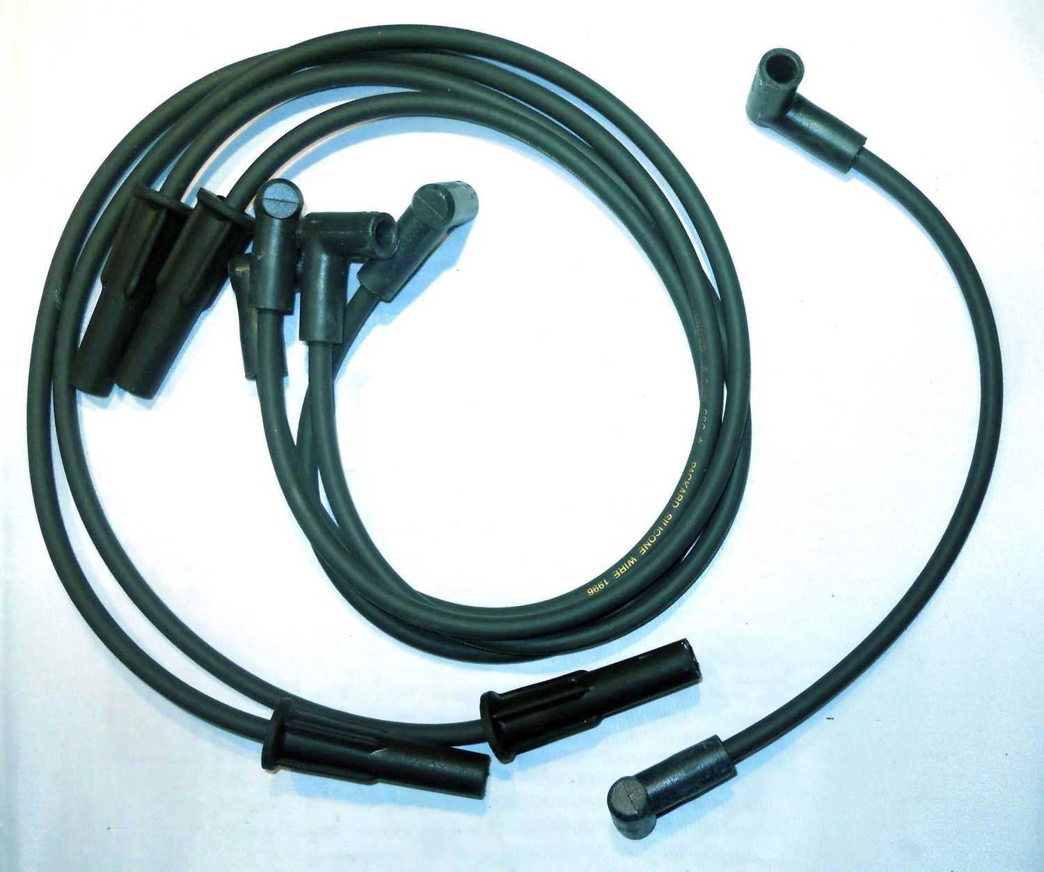 United Automotive Engine Products 8432 Spark Plug Wire Set