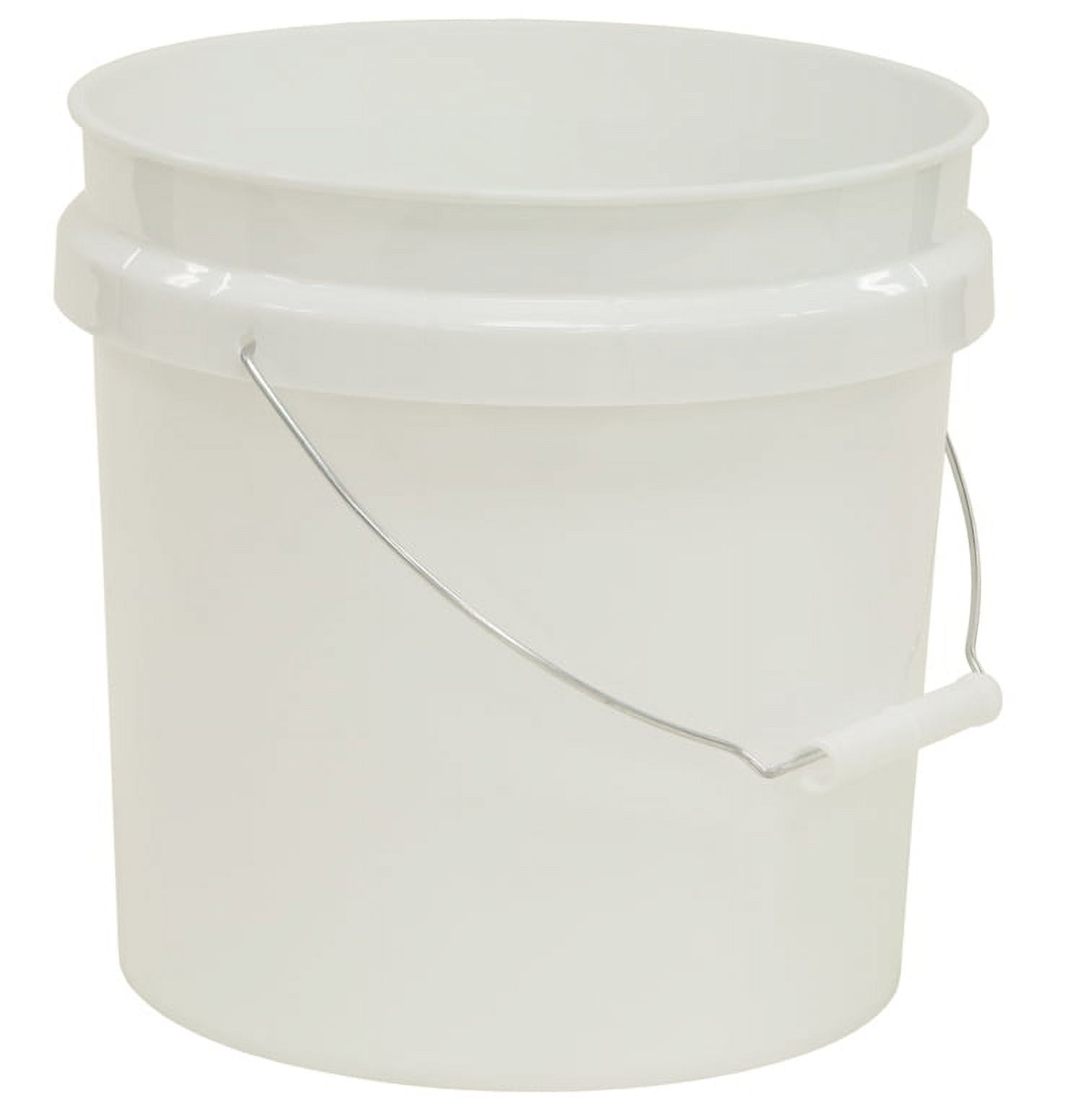 2 Gallon Plastic Bucket