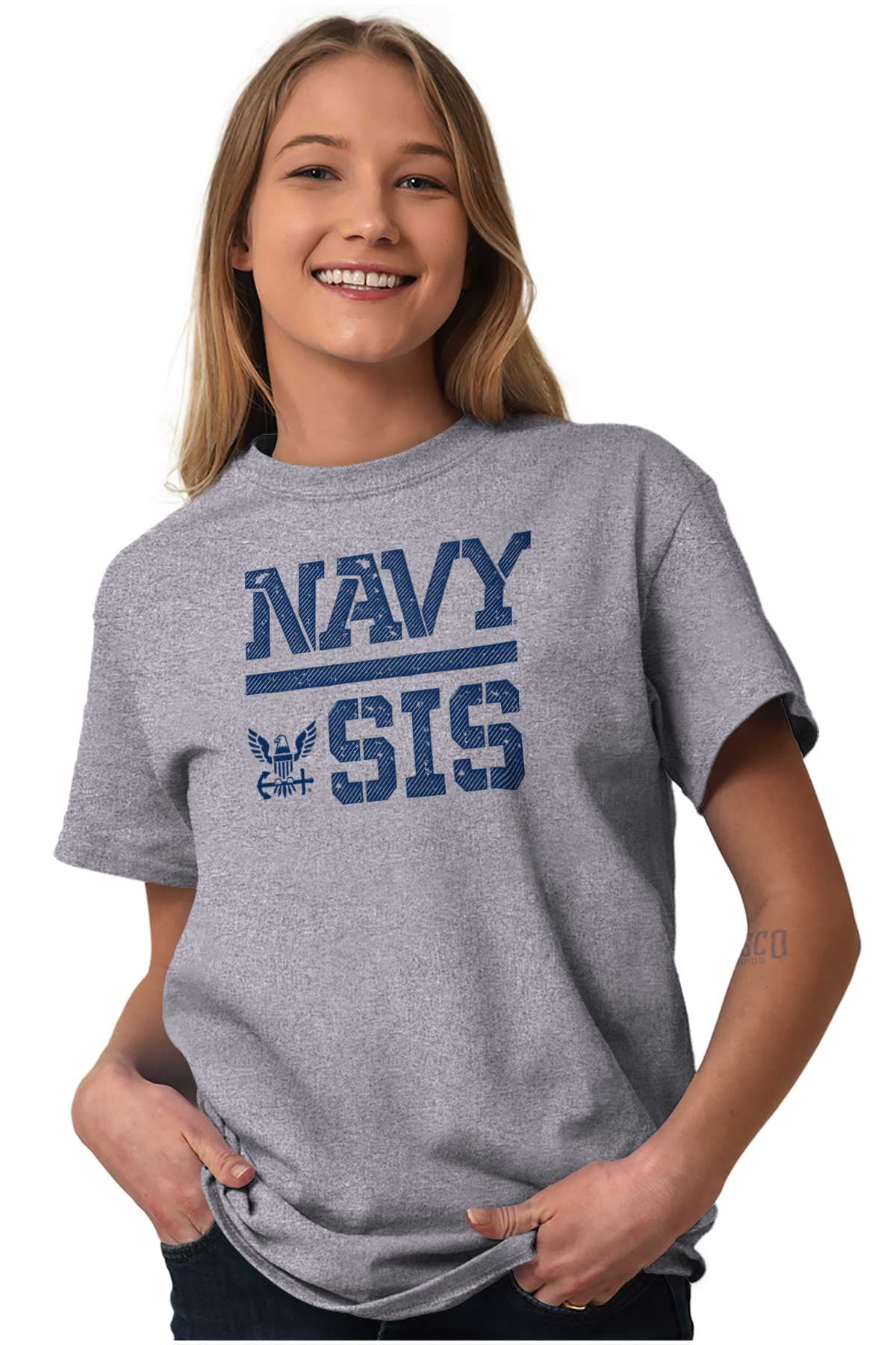  United States Navy Sister Strong Womens Graphic T Shirt Tees :  Clothing, Shoes & Jewelry