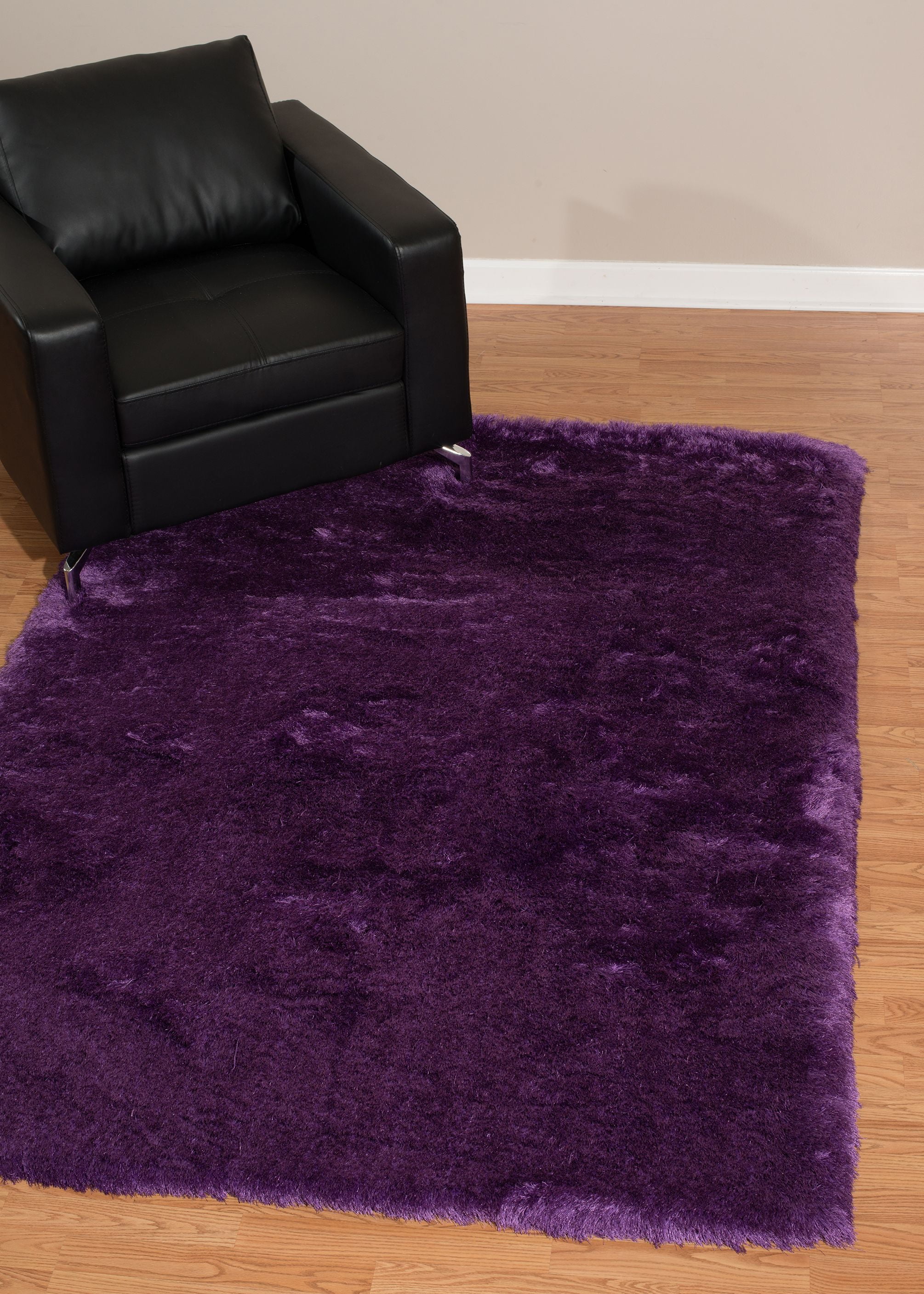 United Weavers Benella Nubia Purple Woven Polyester Shag Area Rug