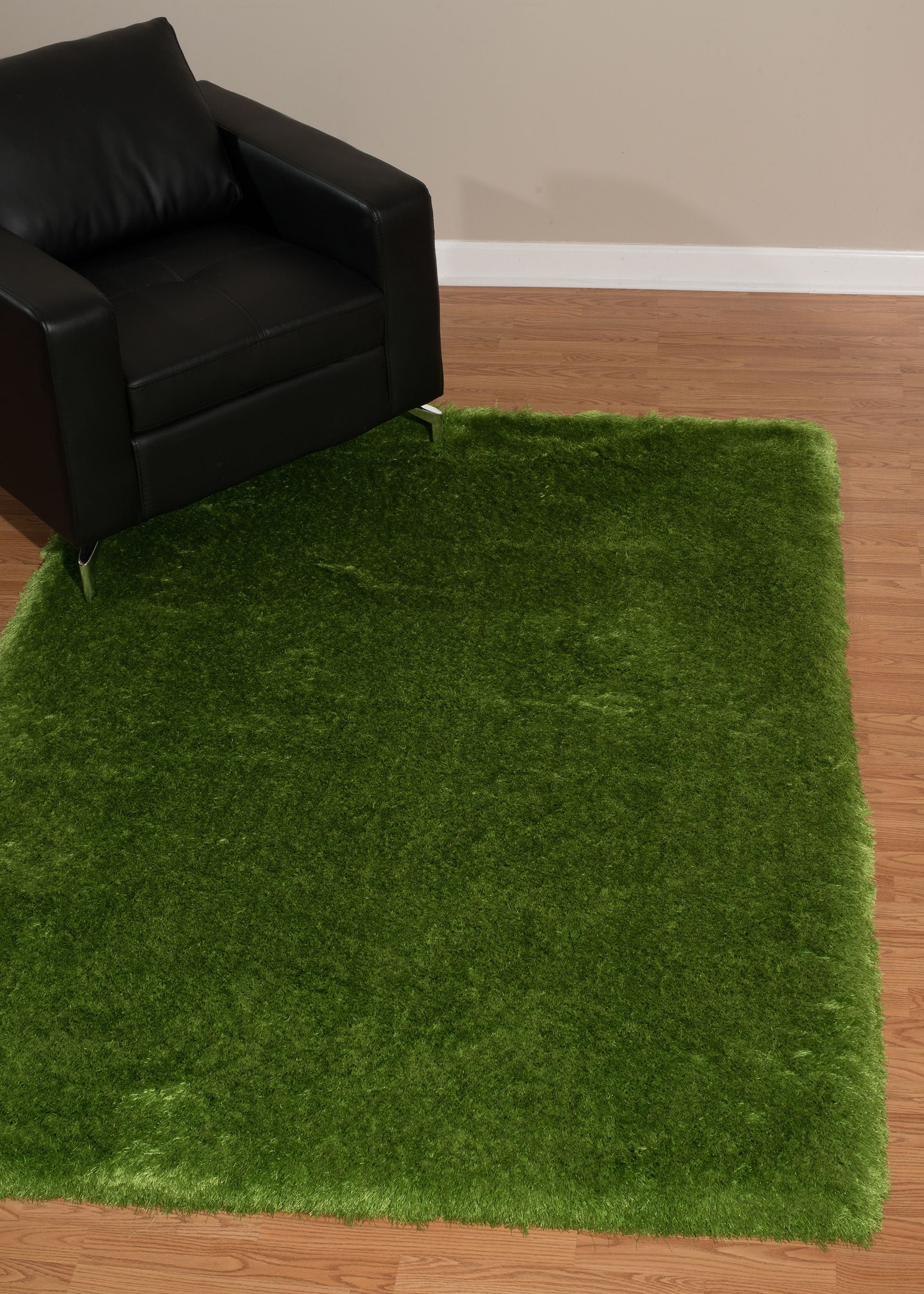 United Weavers Benella Venetia Green Woven Polyester Shag Area Rug