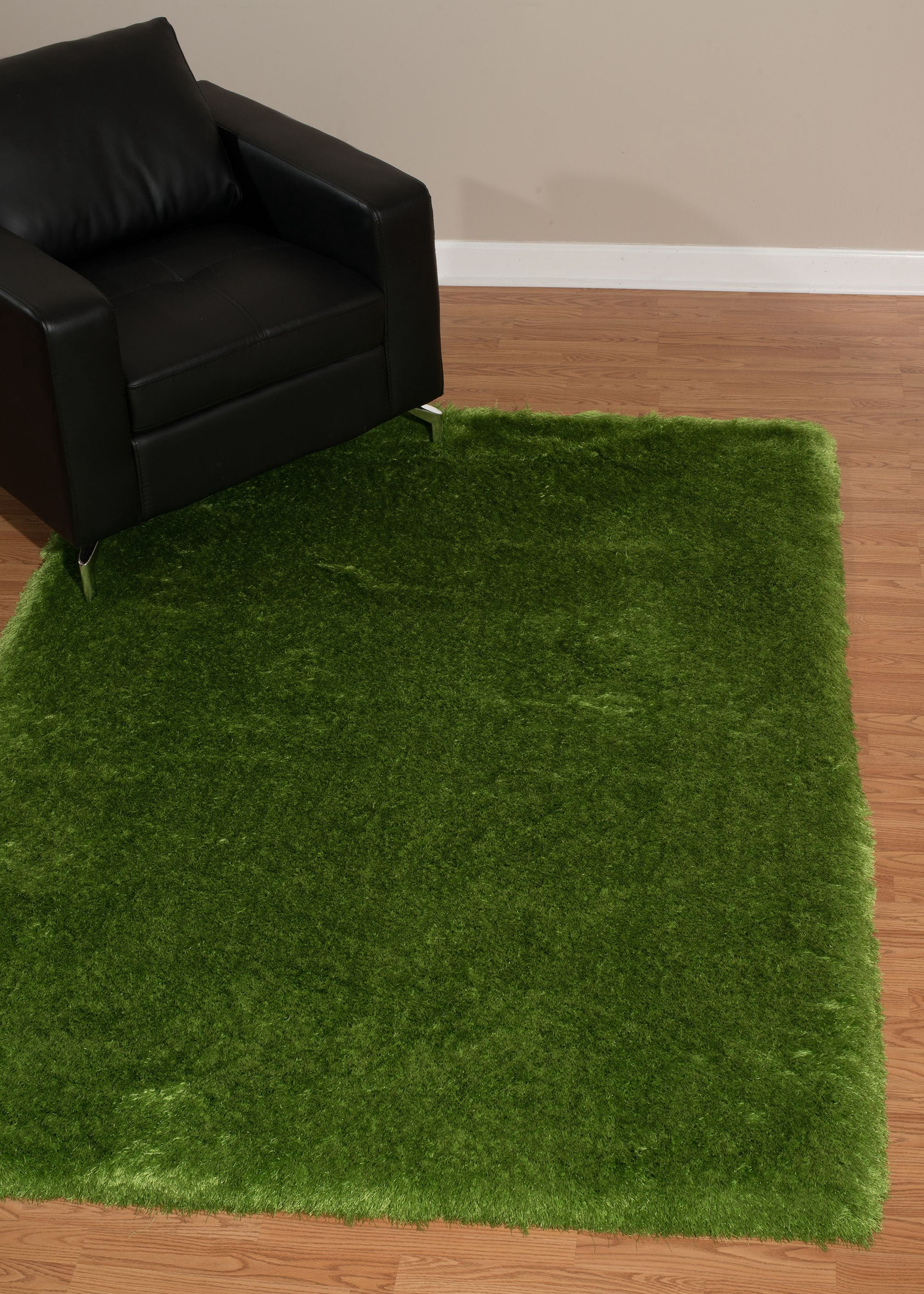 United Weavers Benella Venetia Green Woven Polyester Shag Area Rug