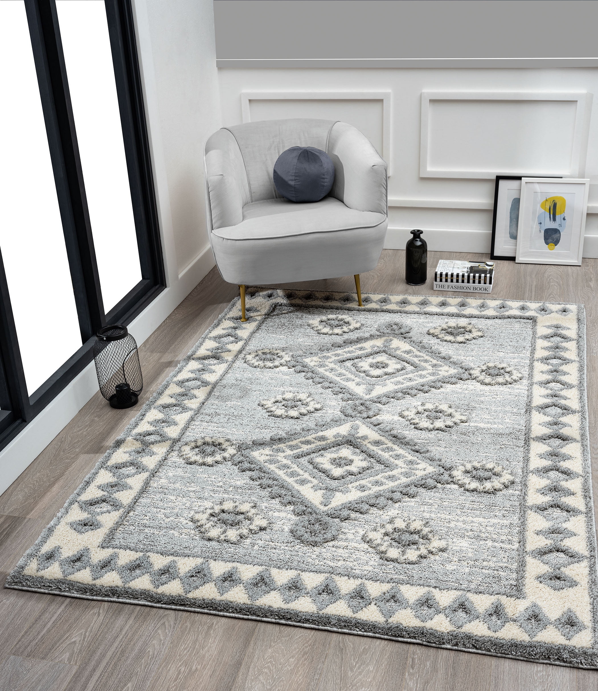 United Weavers Decorah Sitka Transitional Border Accent Rug, Grey, 1'10" x 3'