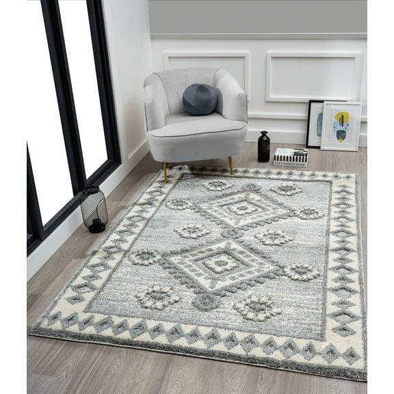 United Weavers Decorah Sitka Transitional Border Accent Rug, Grey, 1'10" x 3'