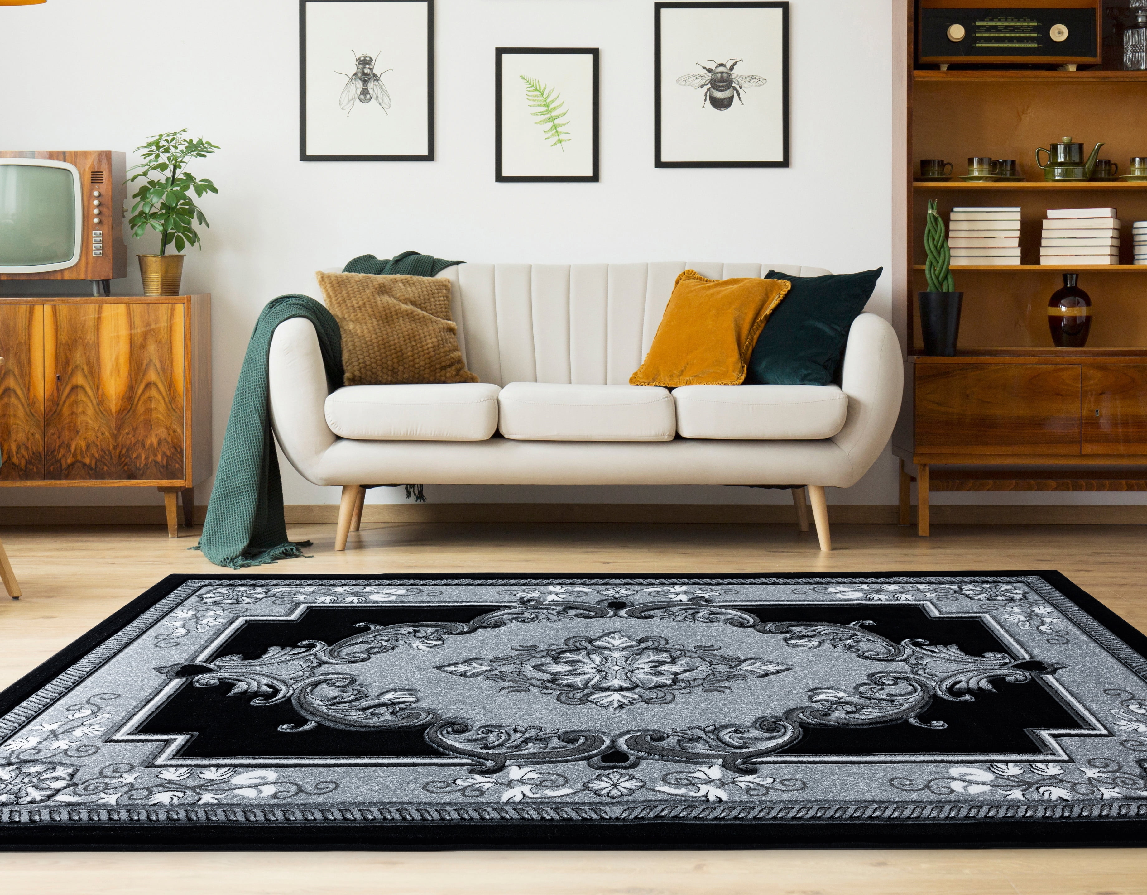 United Weavers Drachma Patras Traditional Medallion Area Rug, Silver, 5'3" x 7'6"