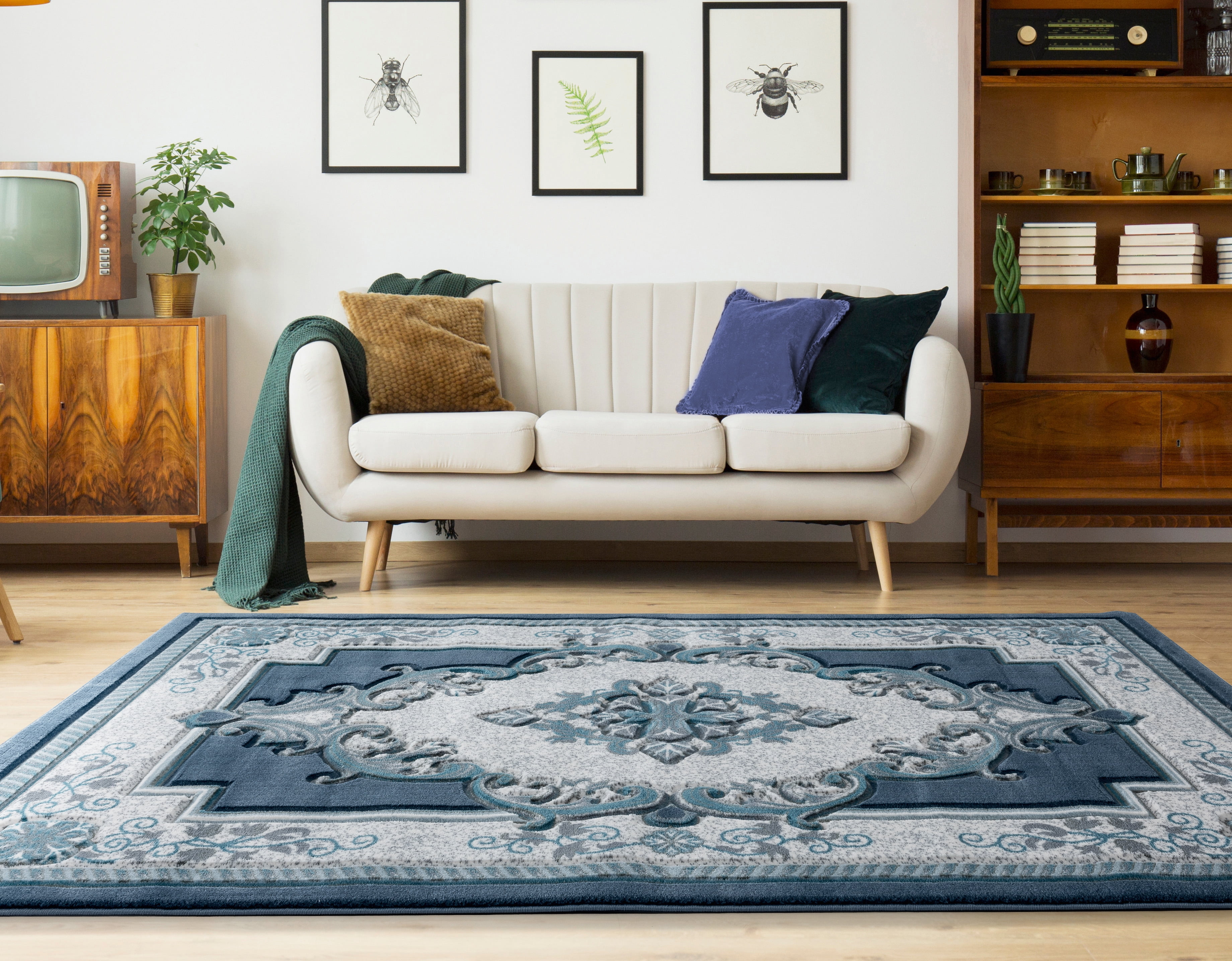 United Weavers Drachma Patras Traditional Medallion Runner Rug, Aqua, 2'7" x 7'4"
