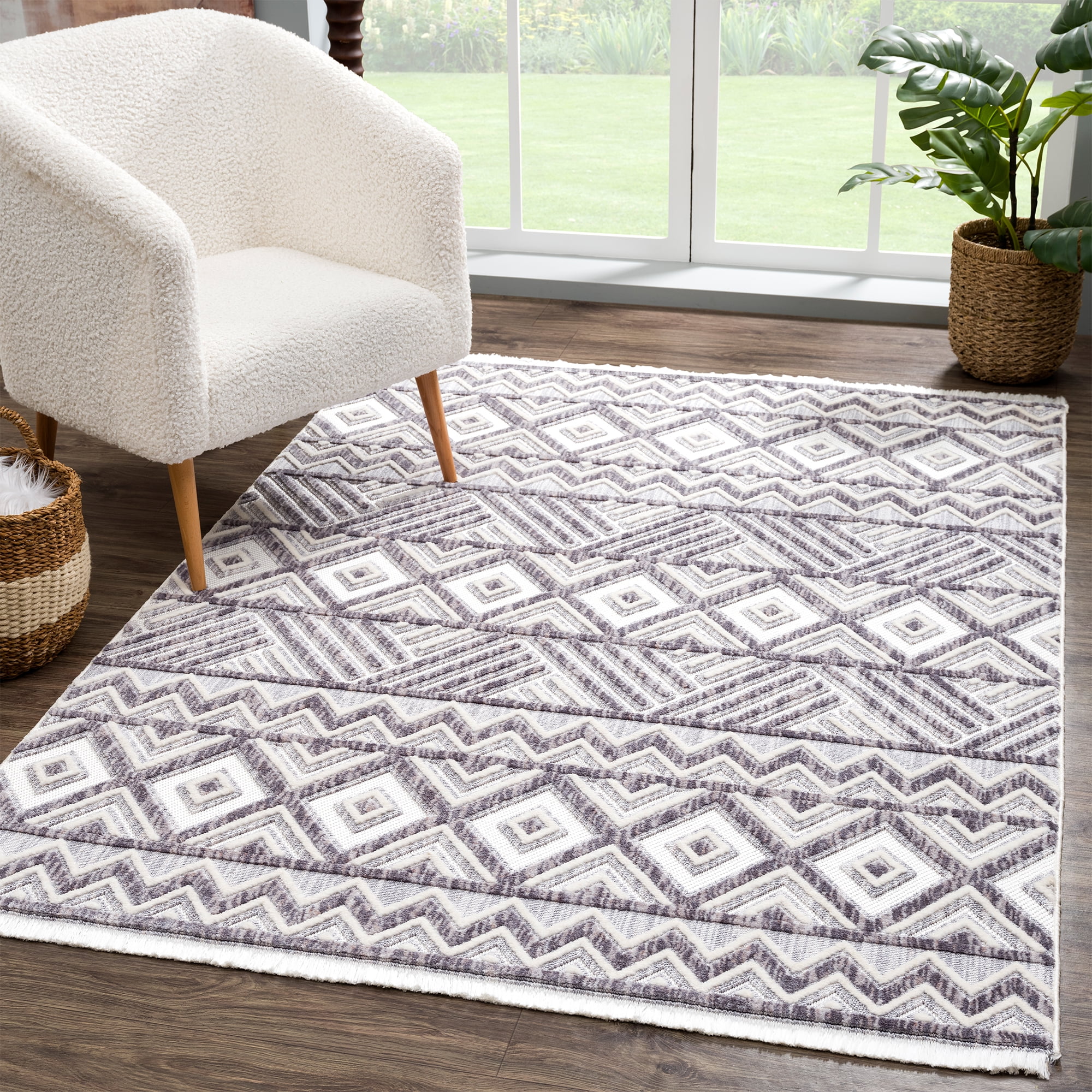 United Weavers Keya Sahara Modern Geometric Area Rug, Grey, 5'3" x 7'2"