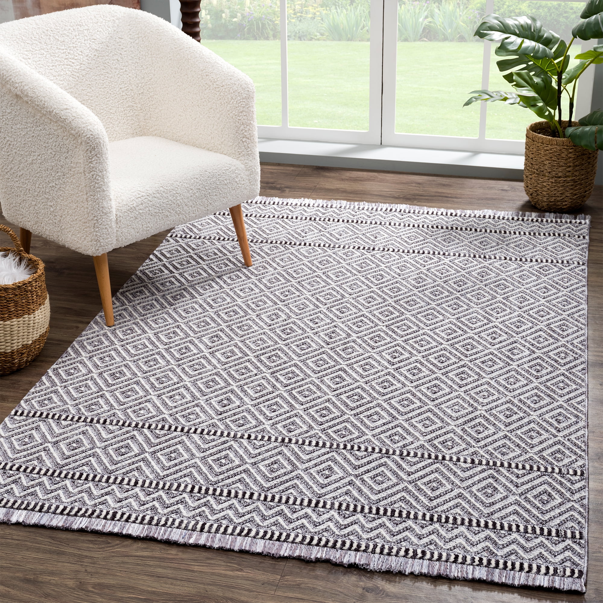United Weavers Keya Yasmin Modern Geometric Area Rug, Grey, 7'10" x 10'6"
