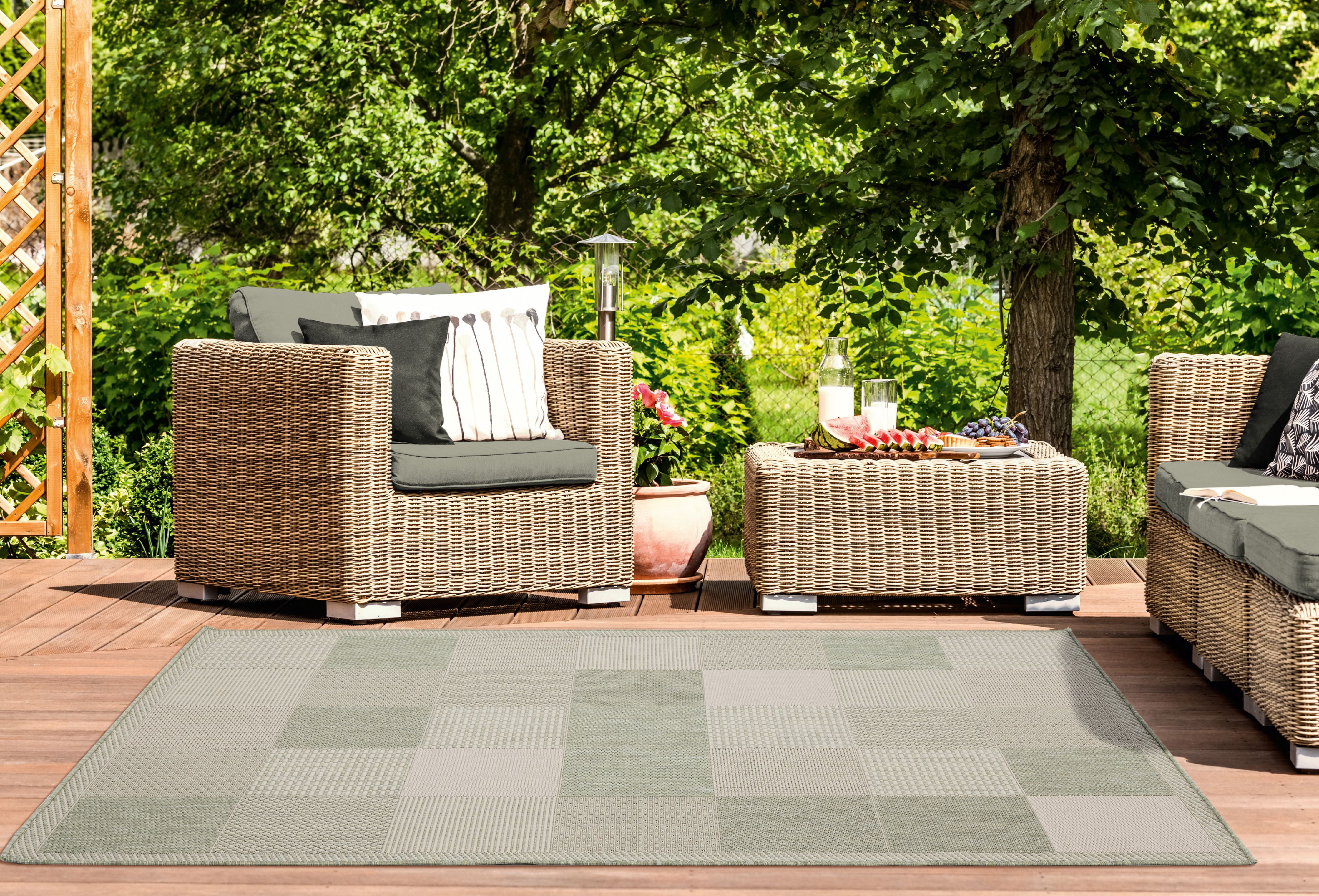 United Weavers Mali Dabeda Contemporary Geometric Area Rug, Green, 7'10" x 10'6"
