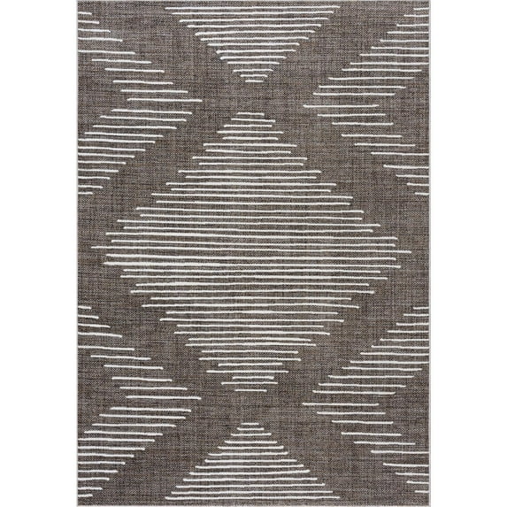 United Weavers Paramount Champion Brown 5'3" x 7'2" Area Rugs 2660 50250 58